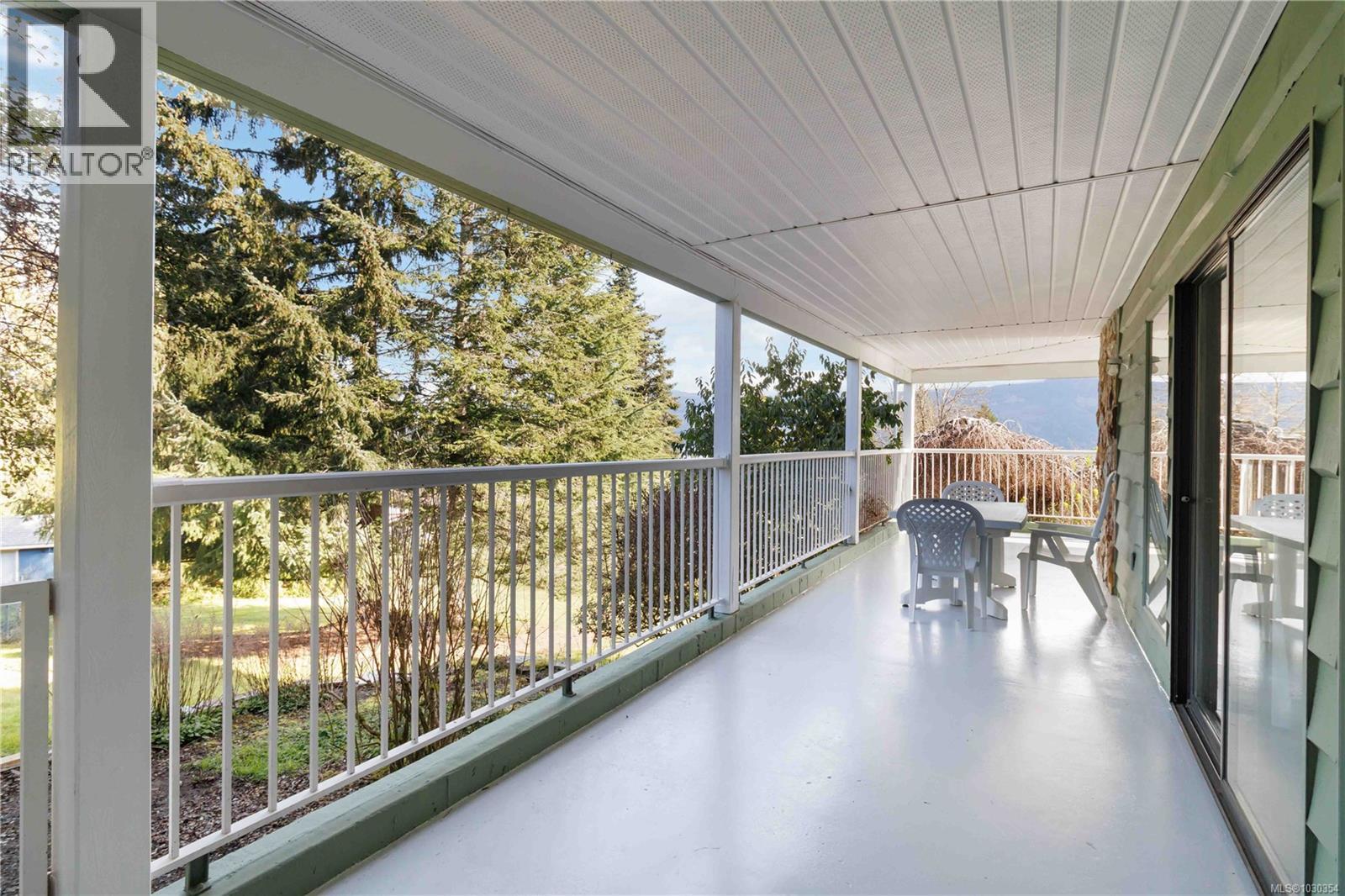 817 Aros Rd - 34