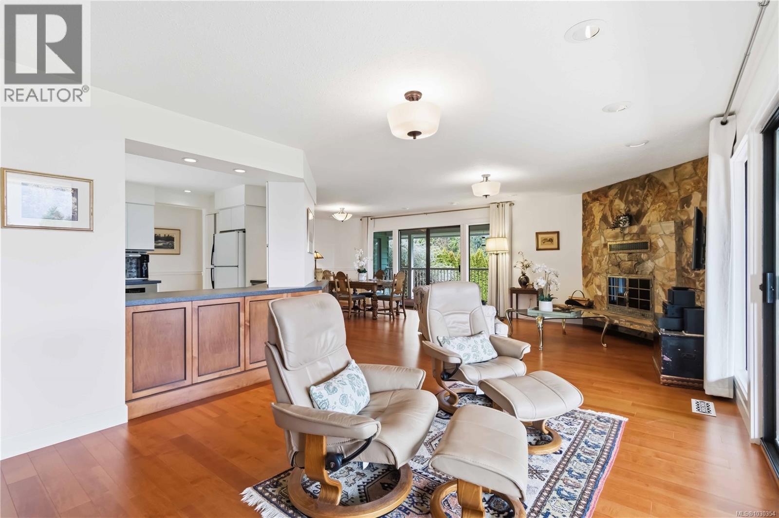 817 Aros Rd - 7