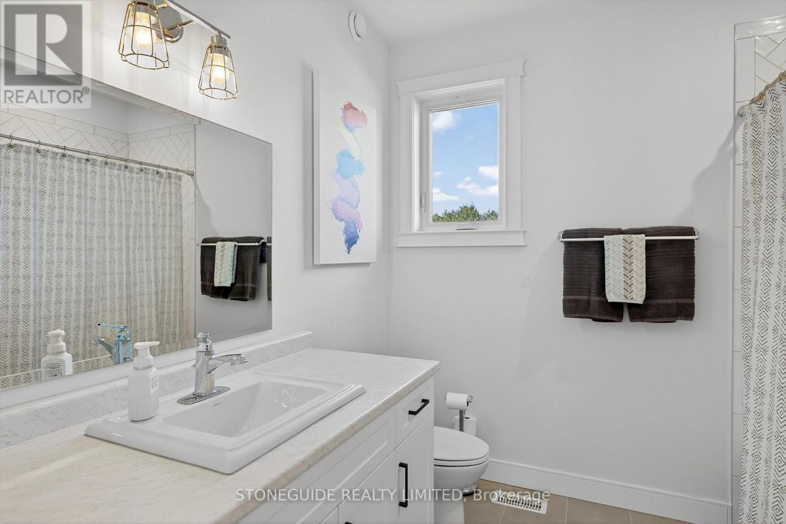 105 ARNOTT DRIVE - 22