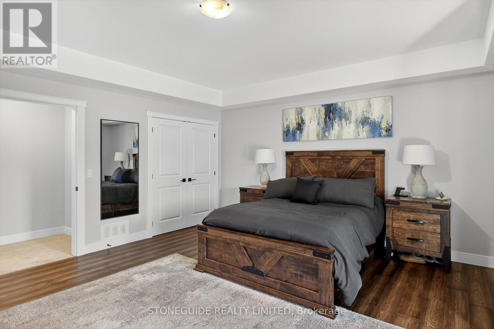 105 ARNOTT DRIVE - 34
