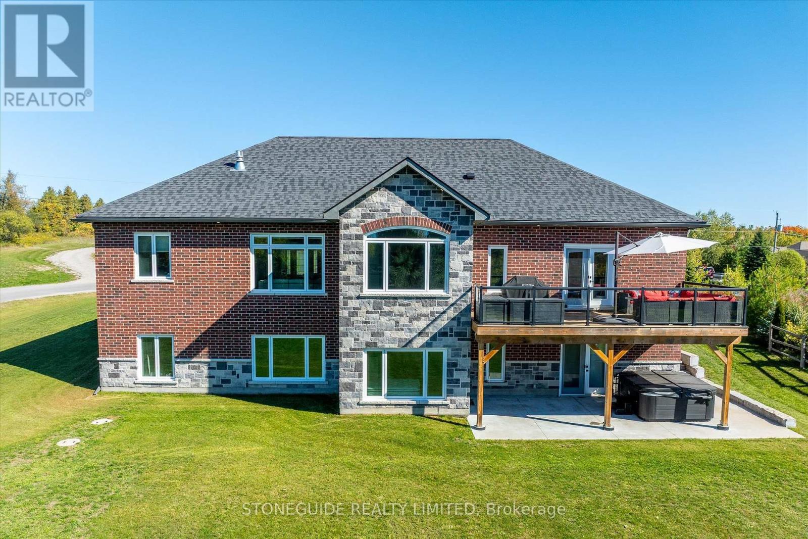 105 ARNOTT DRIVE - 43