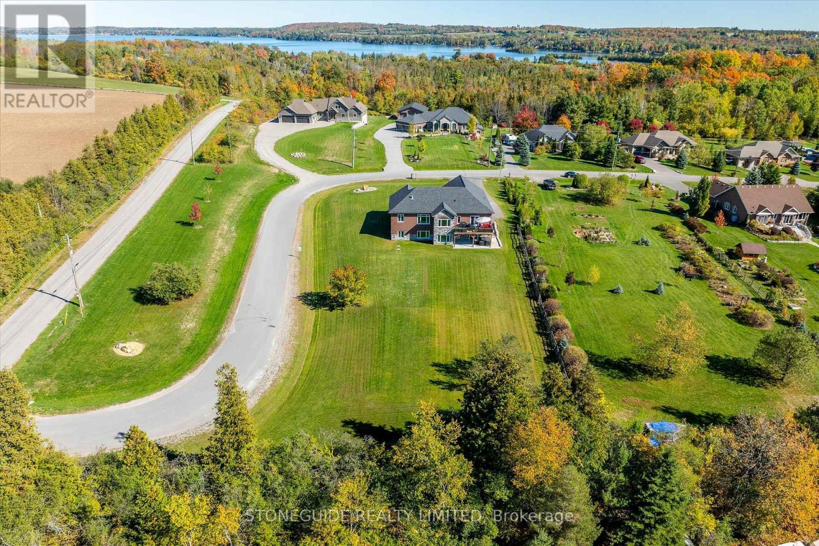 105 ARNOTT DRIVE - 47