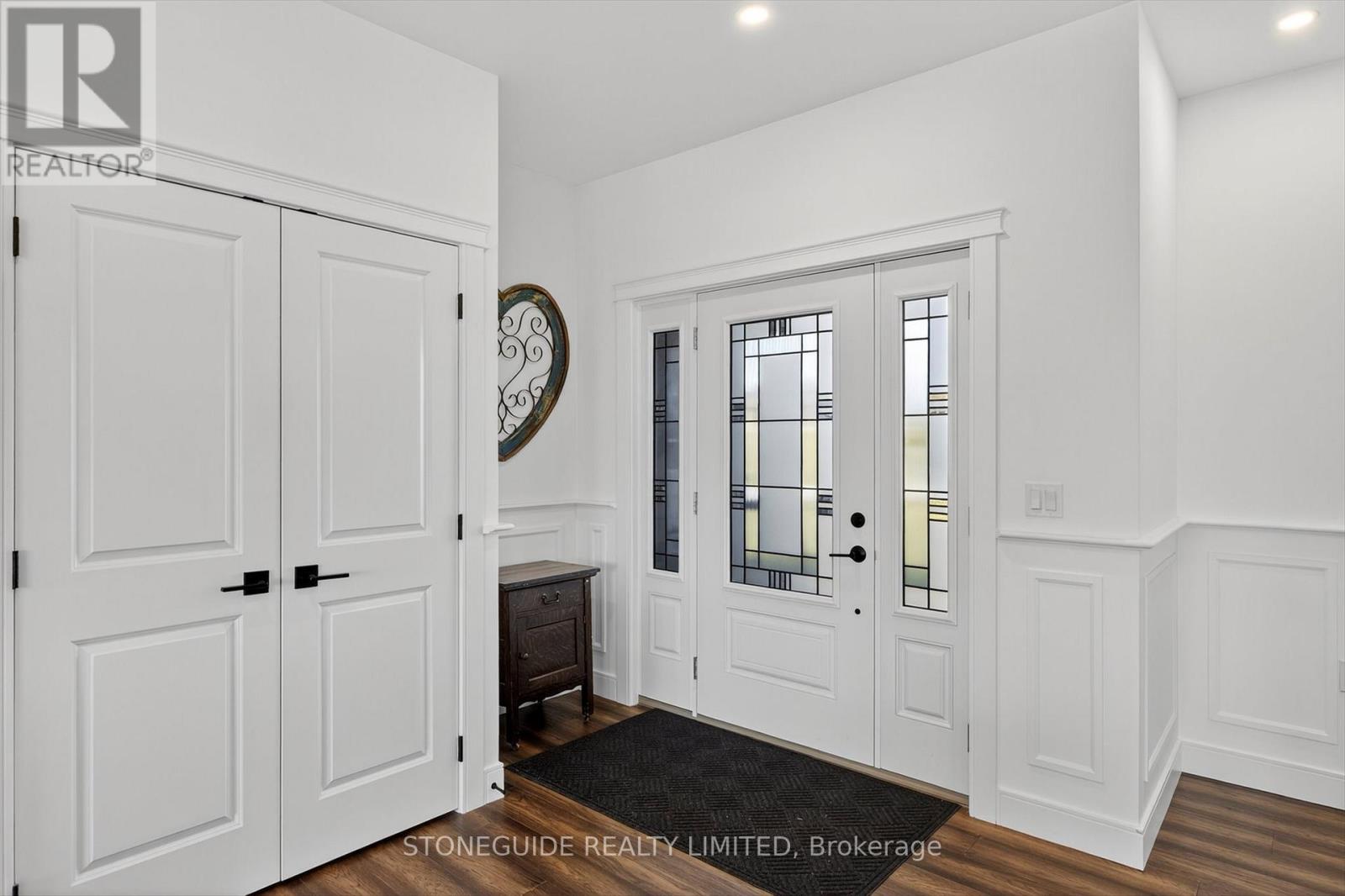 105 ARNOTT DRIVE - 5