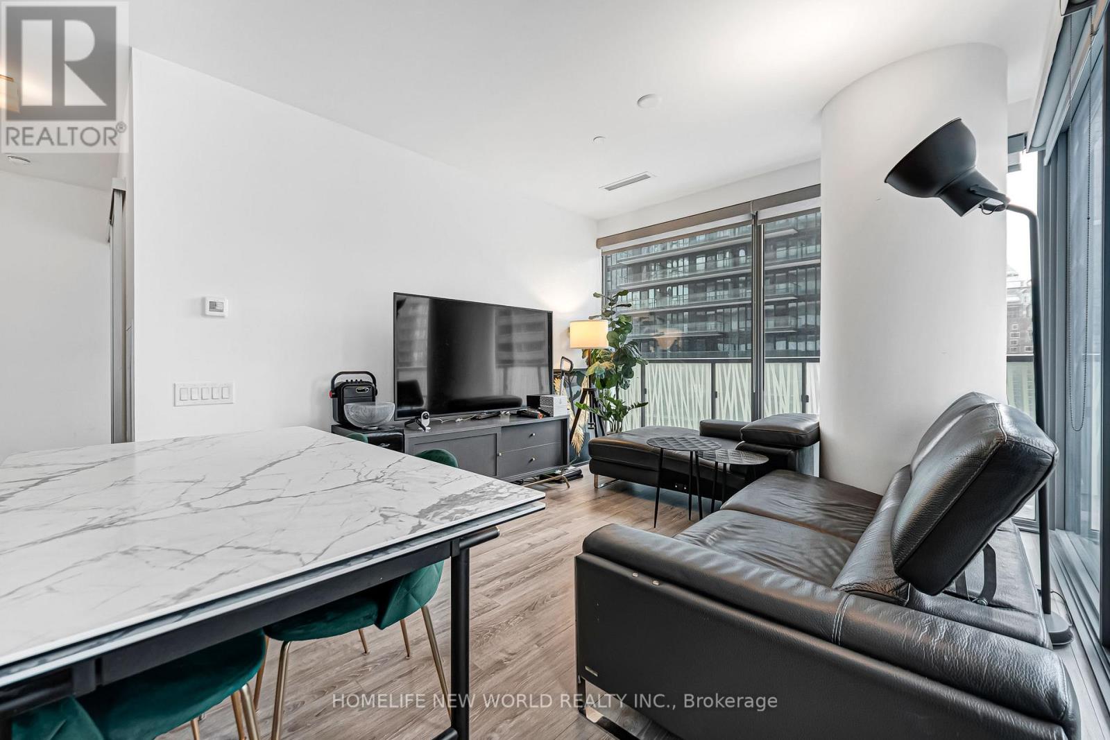 #1103 50 CHARLES STREET E - 11