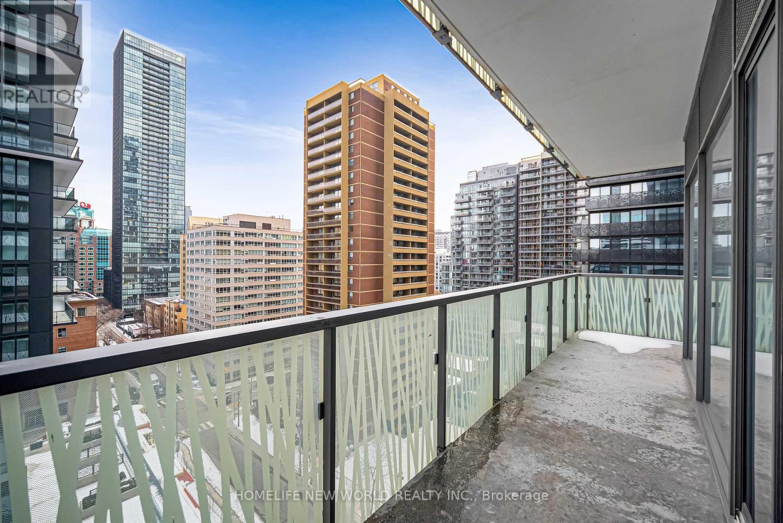 #1103 50 CHARLES STREET E - 26