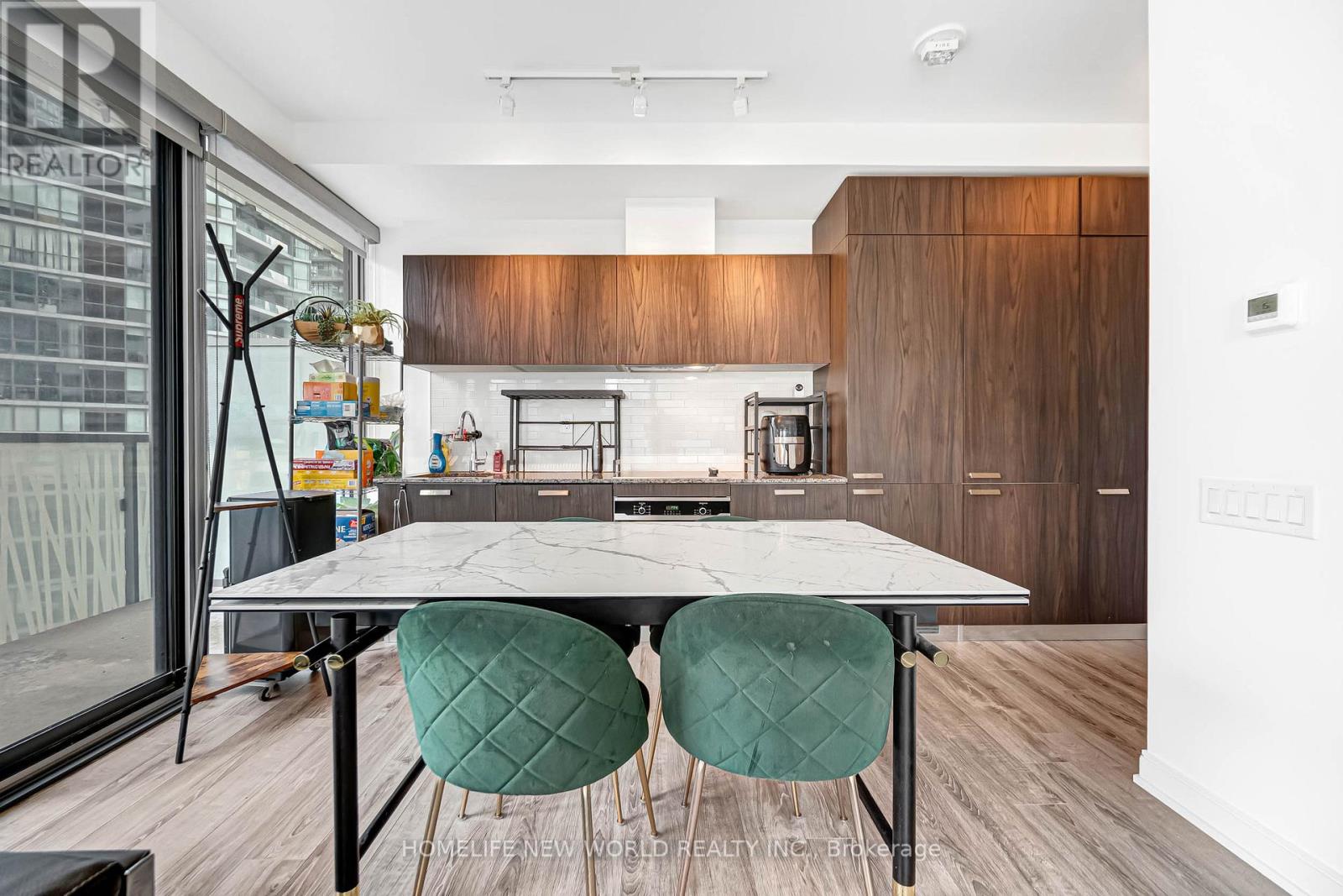 #1103 50 CHARLES STREET E - 9