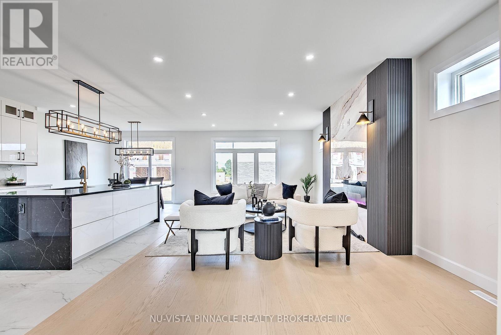 4248 LIBERTY CROSS - 6