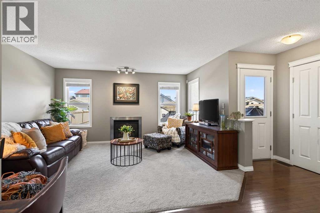 Single Family House for Sale in  Covecreek Place NE Coventry Hills Calgary 