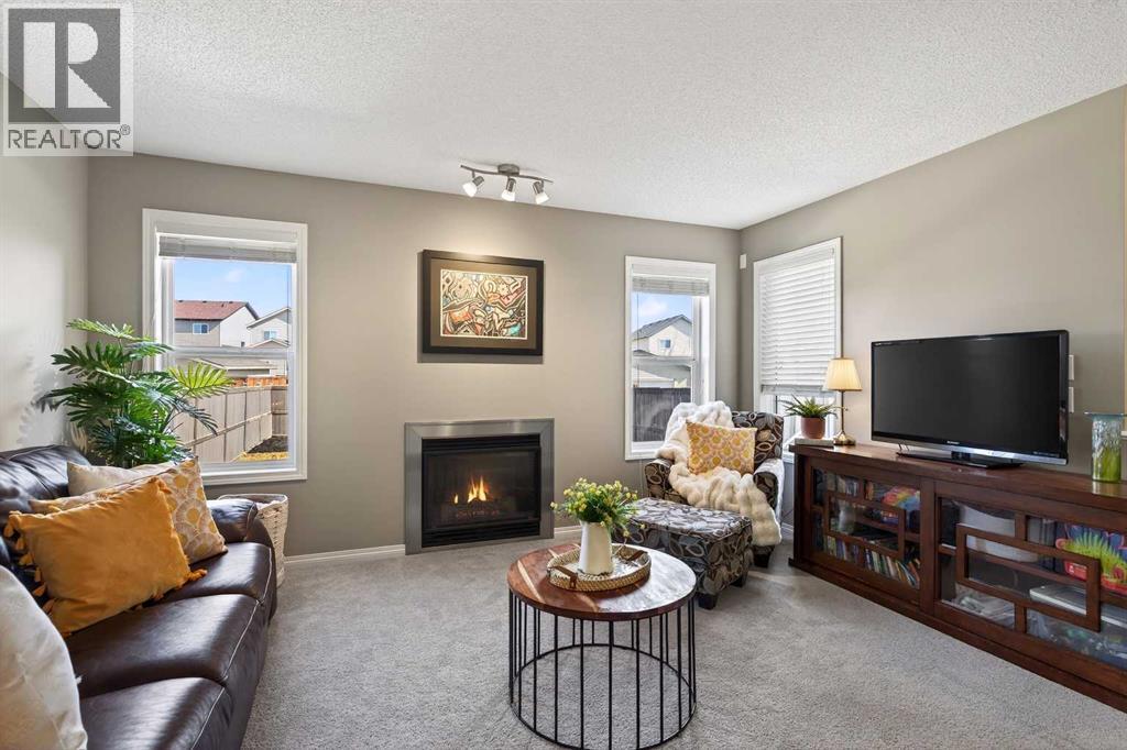 Single Family House for Sale in  Covecreek Place NE Coventry Hills Calgary 