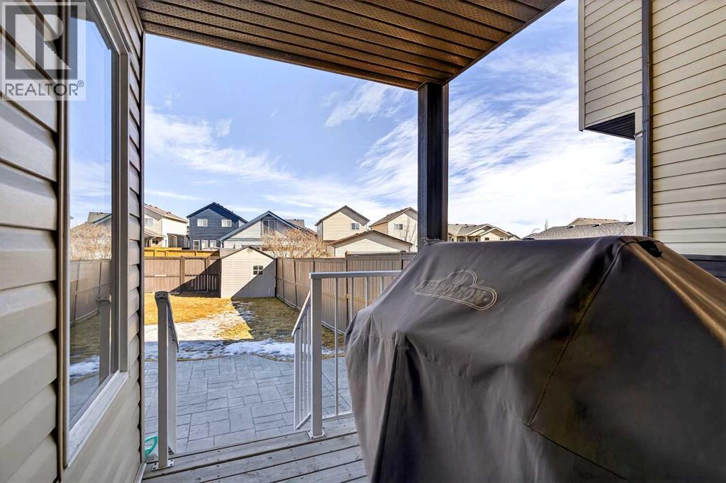 Single Family House for Sale in  Covecreek Place NE Coventry Hills Calgary 