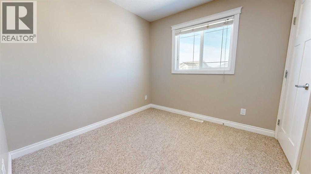 8466 102 AVENUE - 16