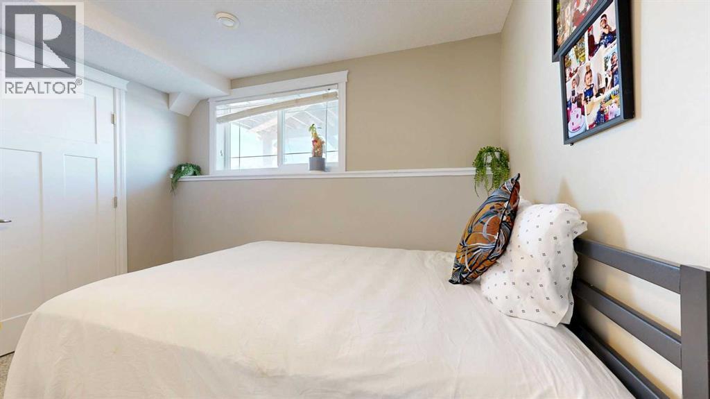 8466 102 AVENUE - 25