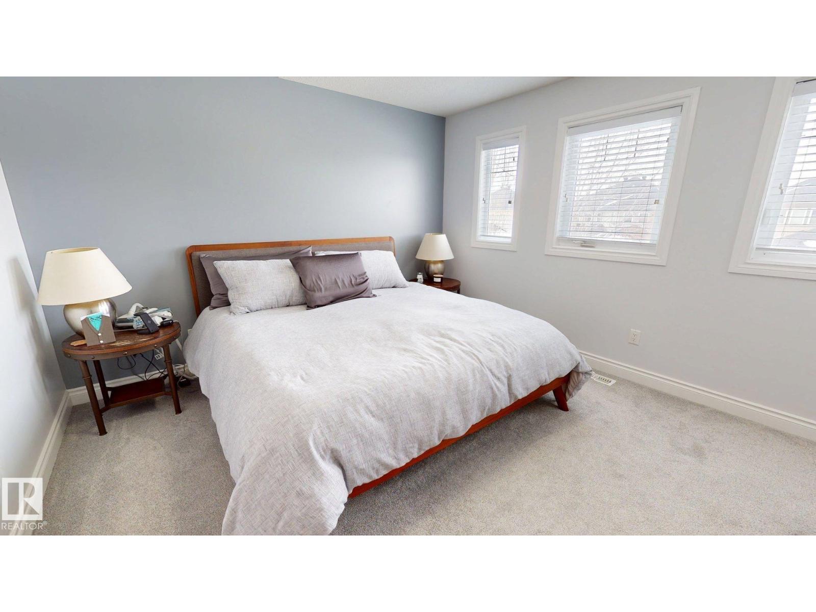 2057 69A ST SW, Edmonton