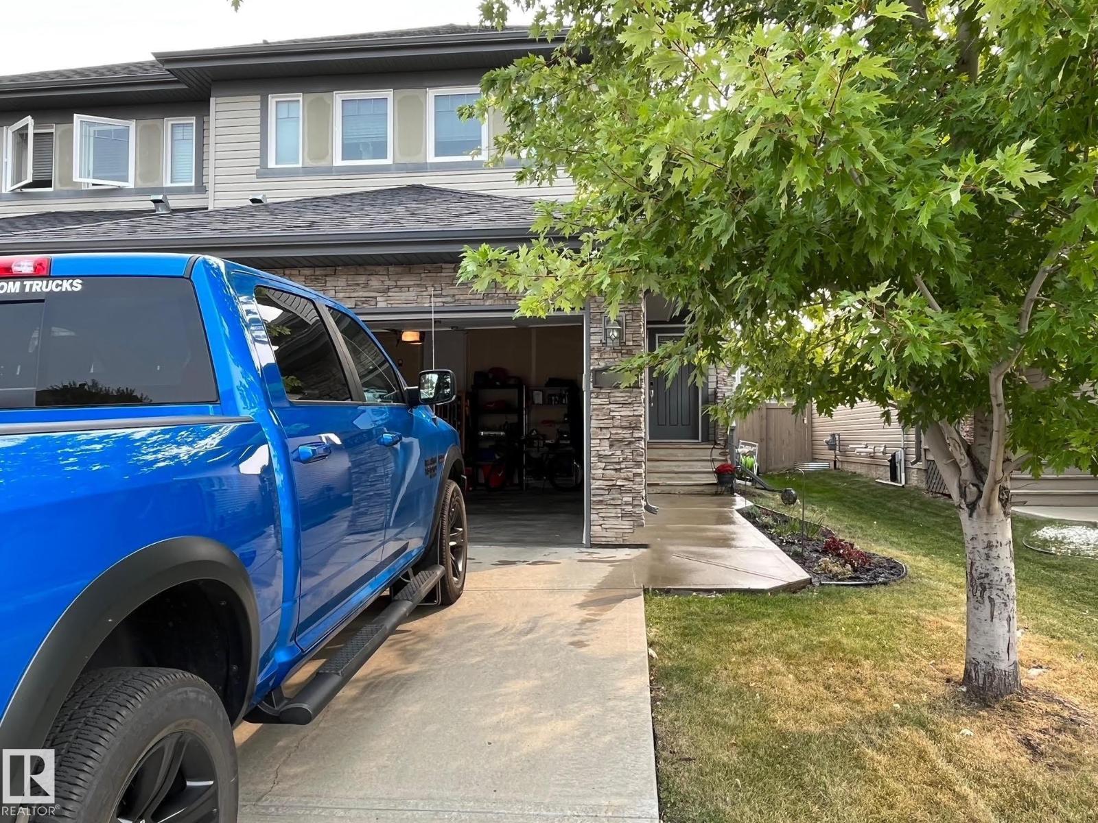 2057 69A ST SW, Edmonton