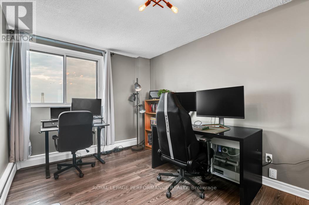 #505 2650 SOUTHVALE CRESCENT - 25