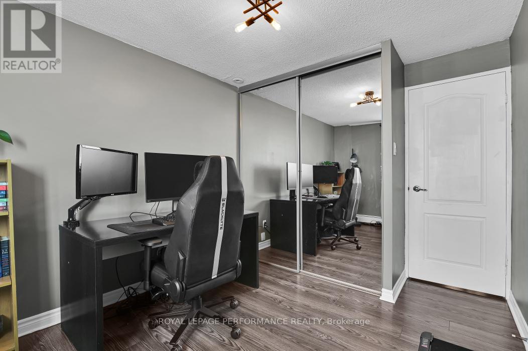 #505 2650 SOUTHVALE CRESCENT - 26