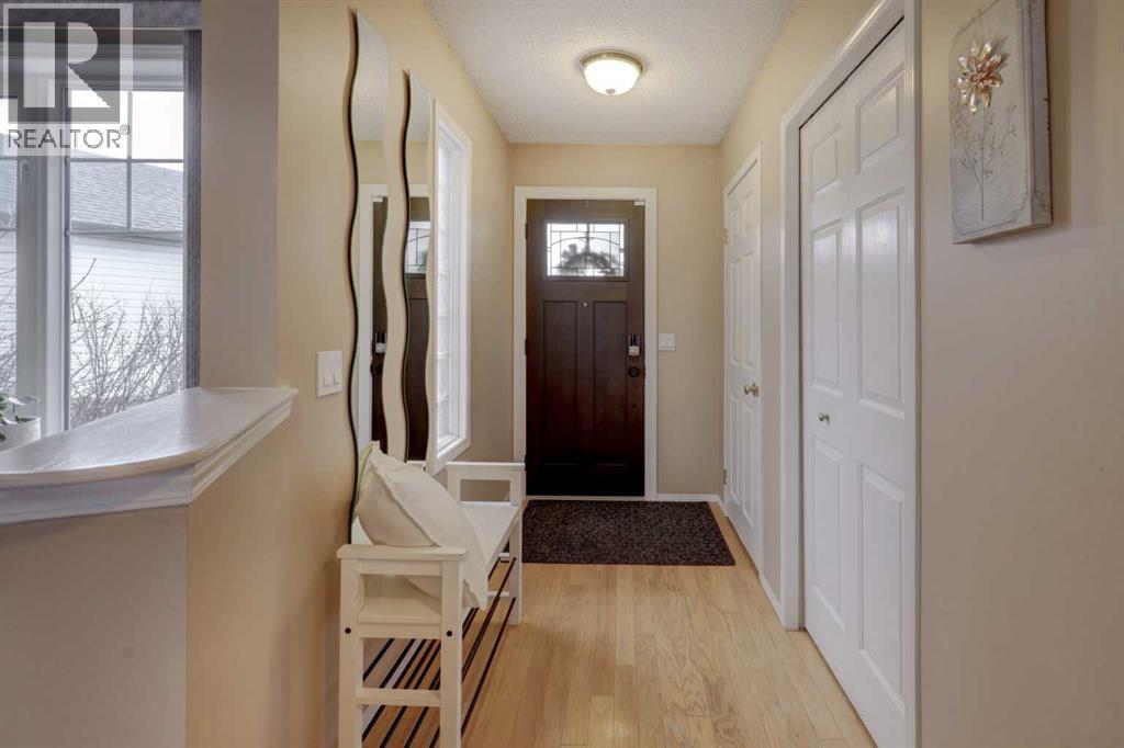 Single Family House for Sale in  Coverdale Court NE Coventry Hills Calgary 