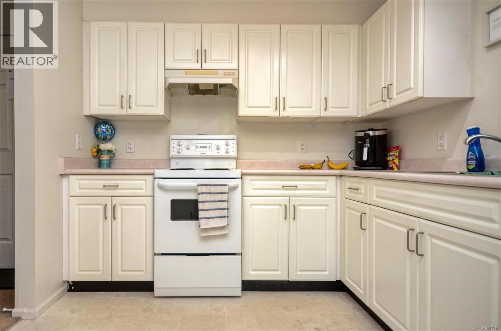 #308 3225 ALDER ST - 18