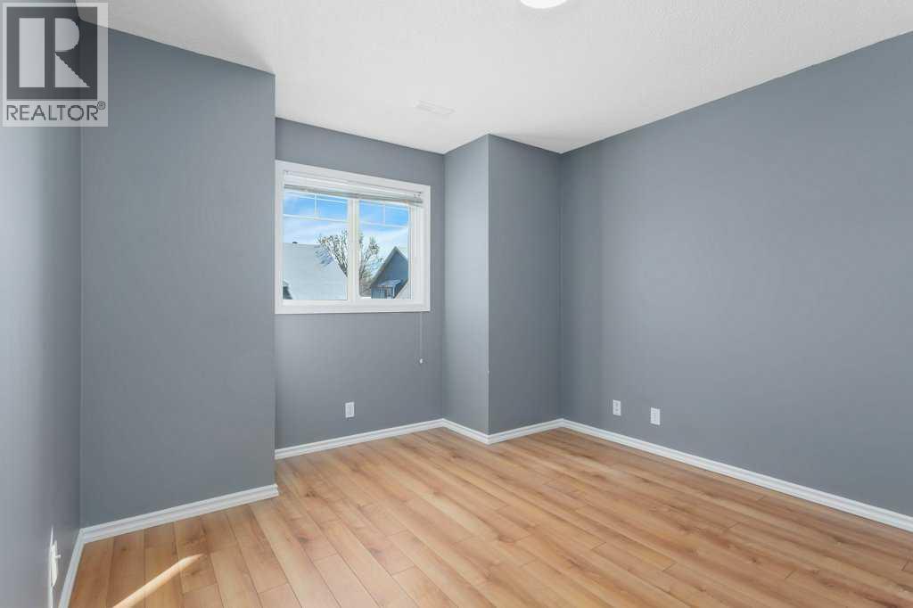 5220 50A Avenue, Sylvan Lake