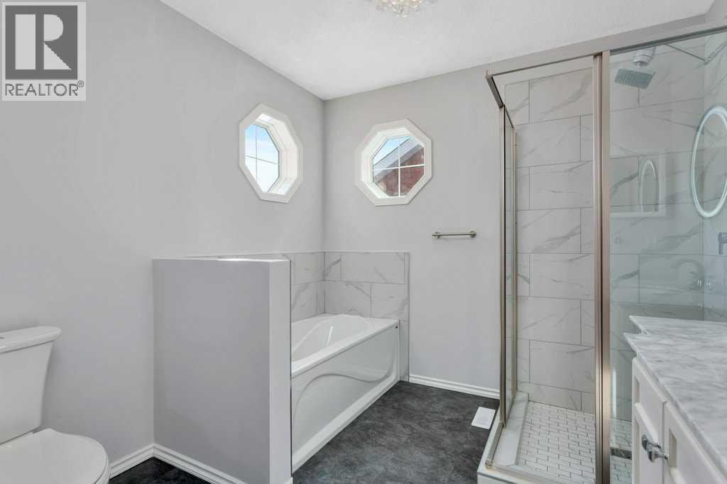 5220 50A Avenue, Sylvan Lake