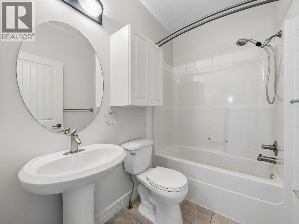 Single Family House for Sale in   Rockyledge View NW Rocky Ridge Calgary 