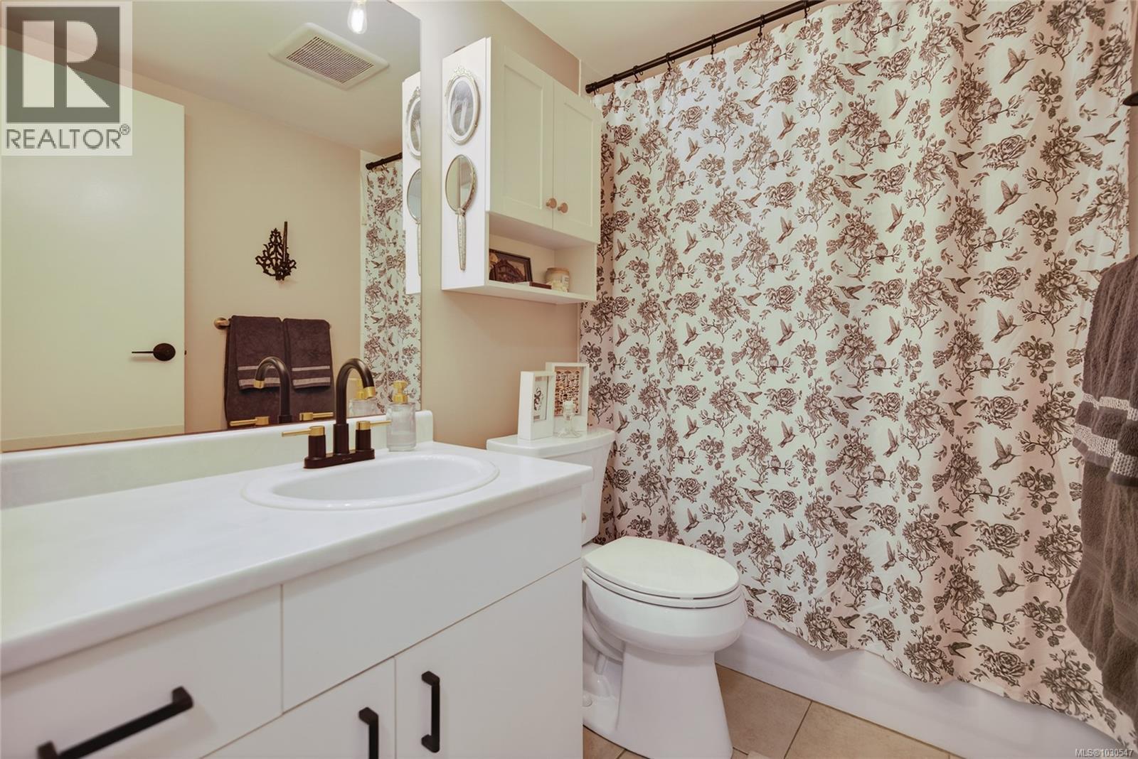 #102C 698 ASPEN RD - 15