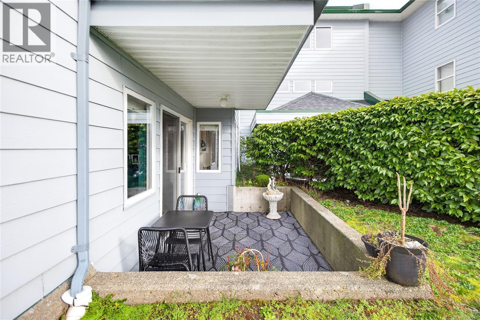 #102C 698 ASPEN RD - 19