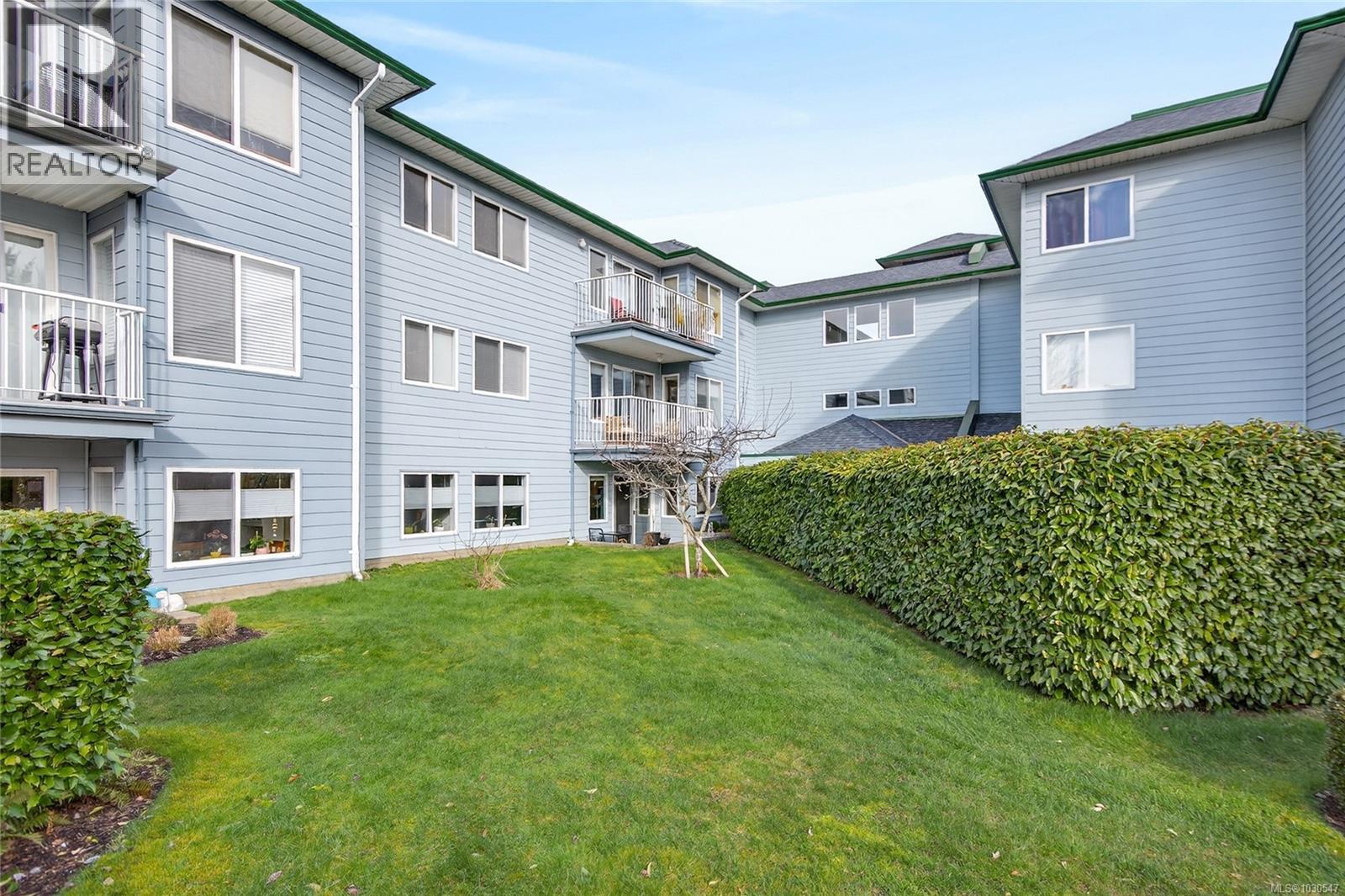 #102C 698 ASPEN RD - 21