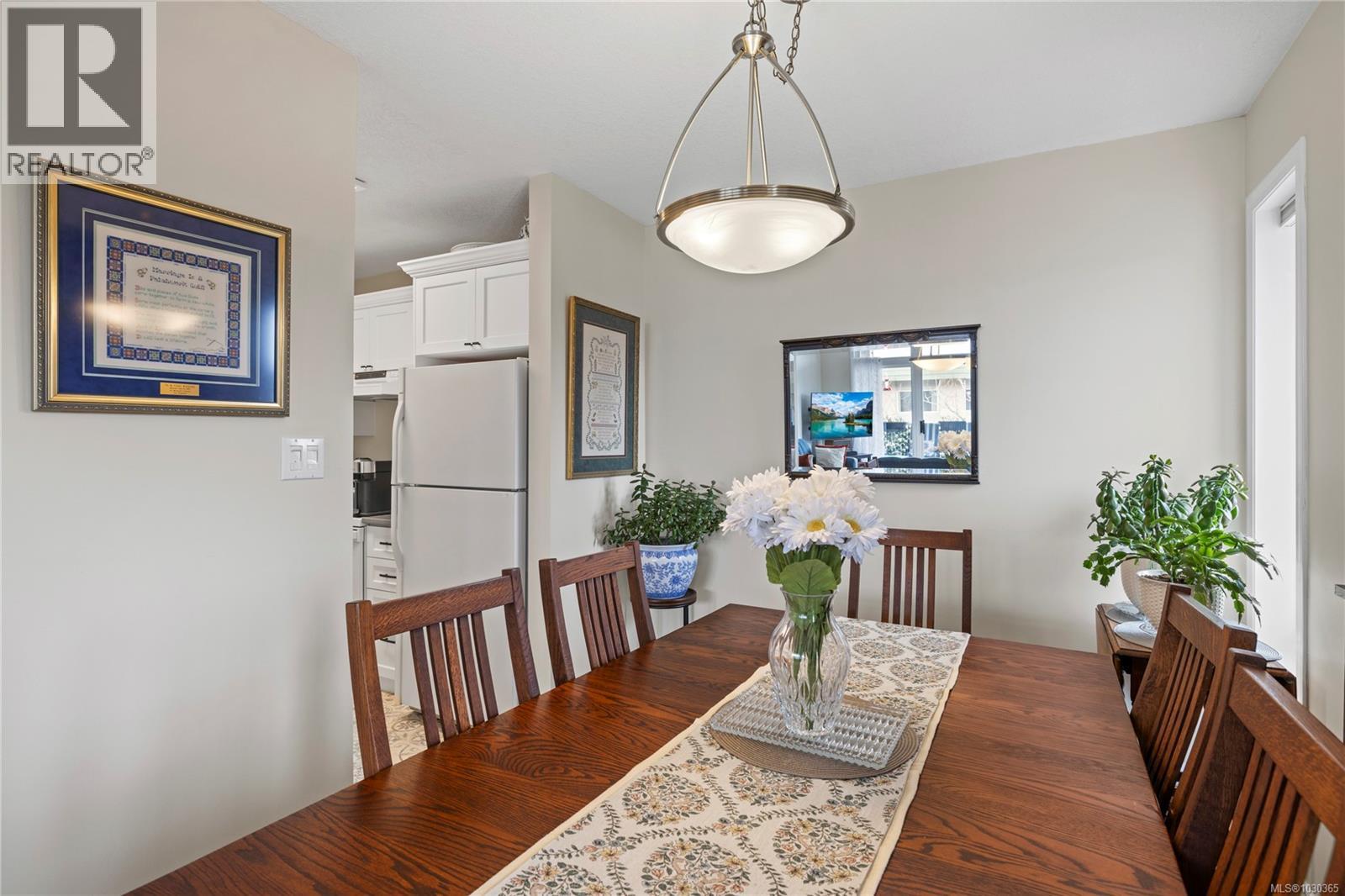 207 273 Moilliet St S, Parksville