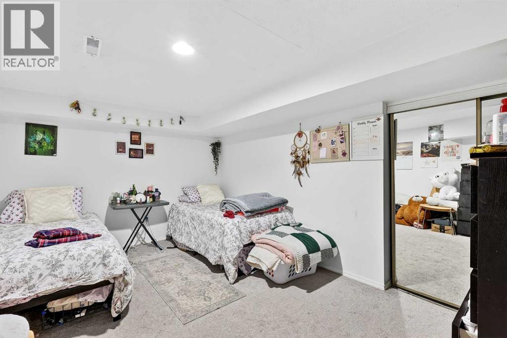 Single Family House Bungalow for Sale in  Mckerrell Way SE McKenzie Lake Calgary 