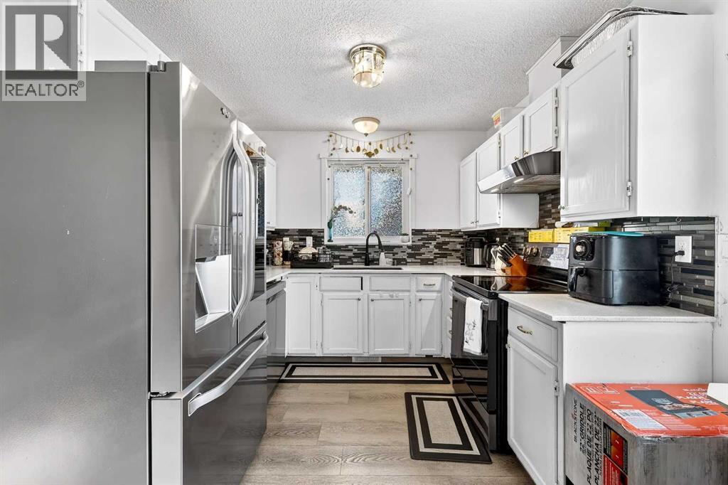 Single Family House Bungalow for Sale in  Mckerrell Way SE McKenzie Lake Calgary 