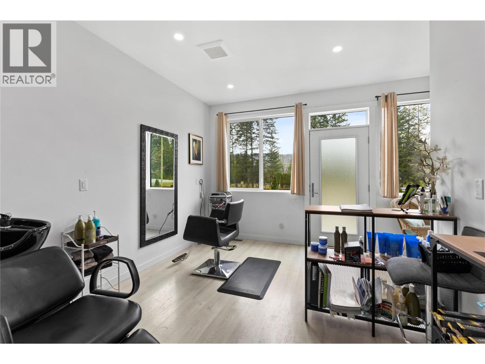 4472 POWER ROAD - 16