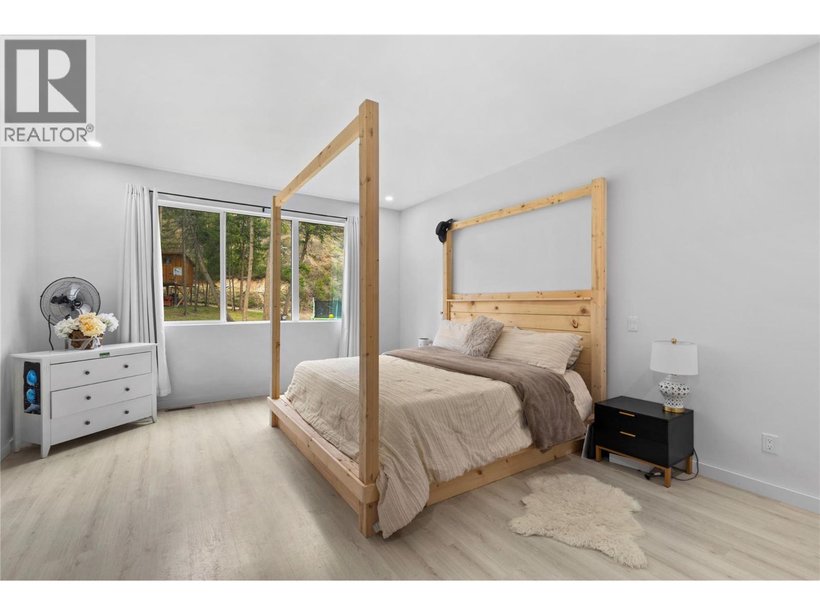 4472 POWER ROAD - 12