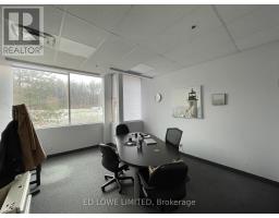206-208 - 126 Wellington Street W, Barrie, ON L4N1K9 Photo 11
