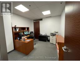 206-208 - 126 Wellington Street W, Barrie, ON L4N1K9 Photo 10