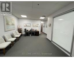 206-208 - 126 Wellington Street W, Barrie, ON L4N1K9 Photo 8