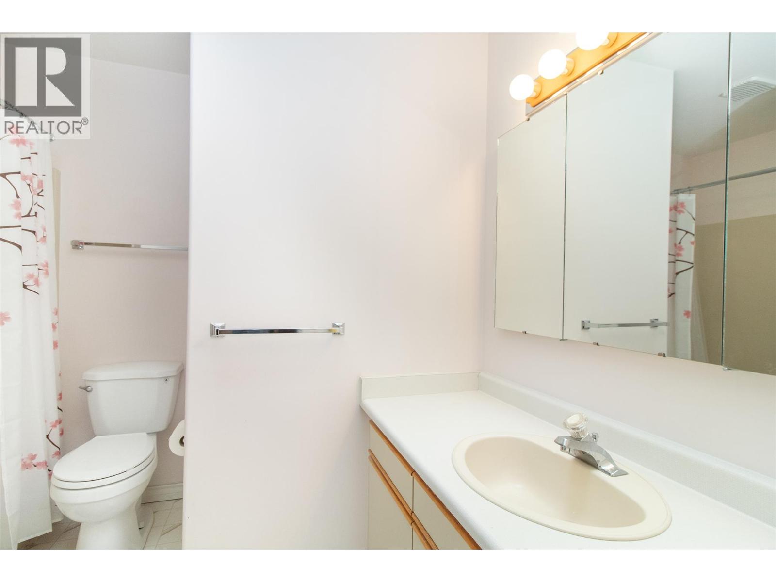 1035 Tataryn Road - 12