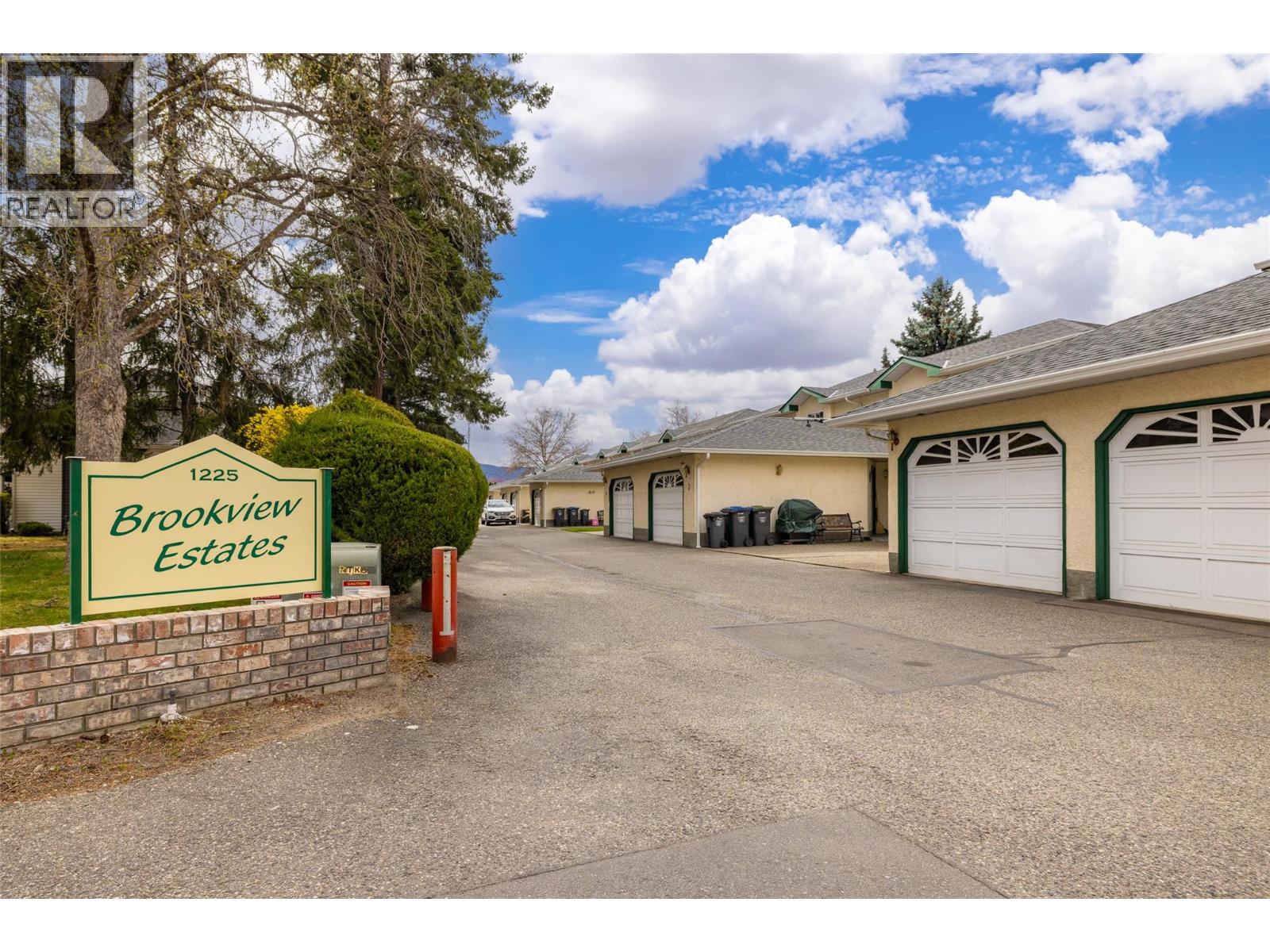 1225 Brookside Avenue Unit# 7, Kelowna