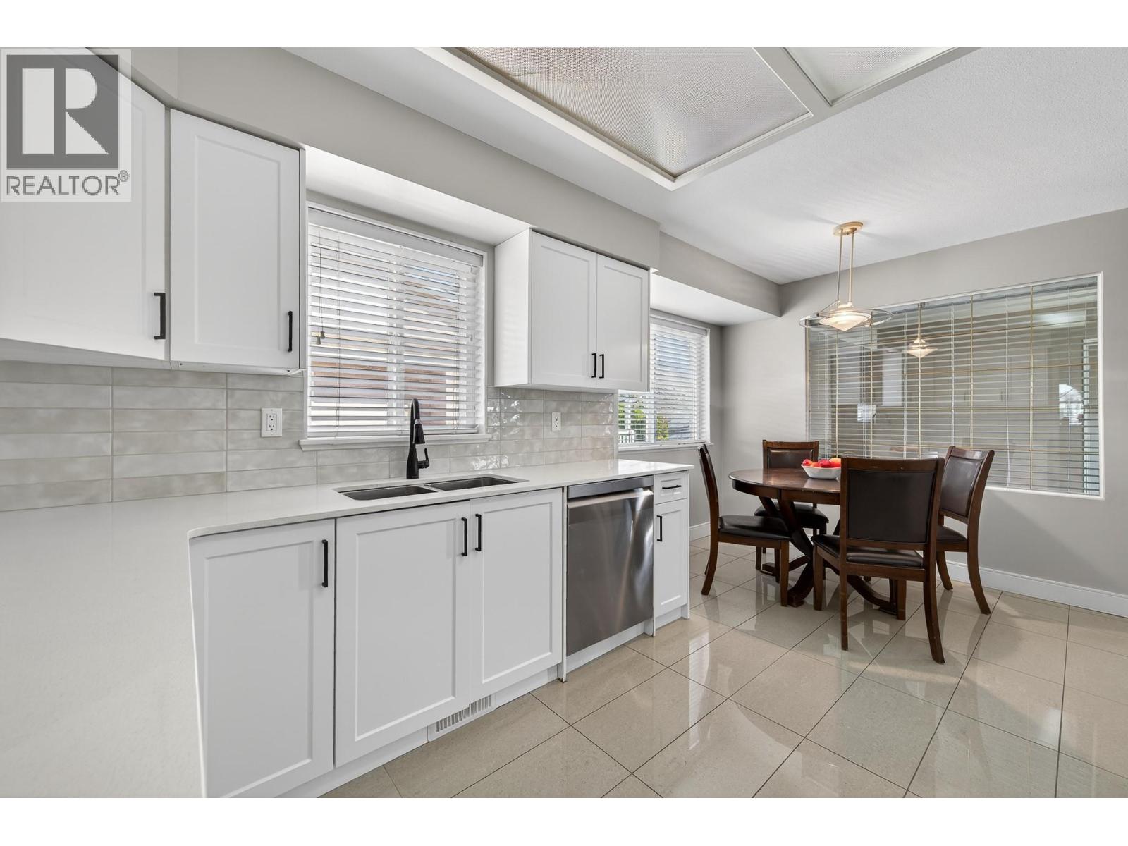  1057 LINCOLN Court, Kamloops