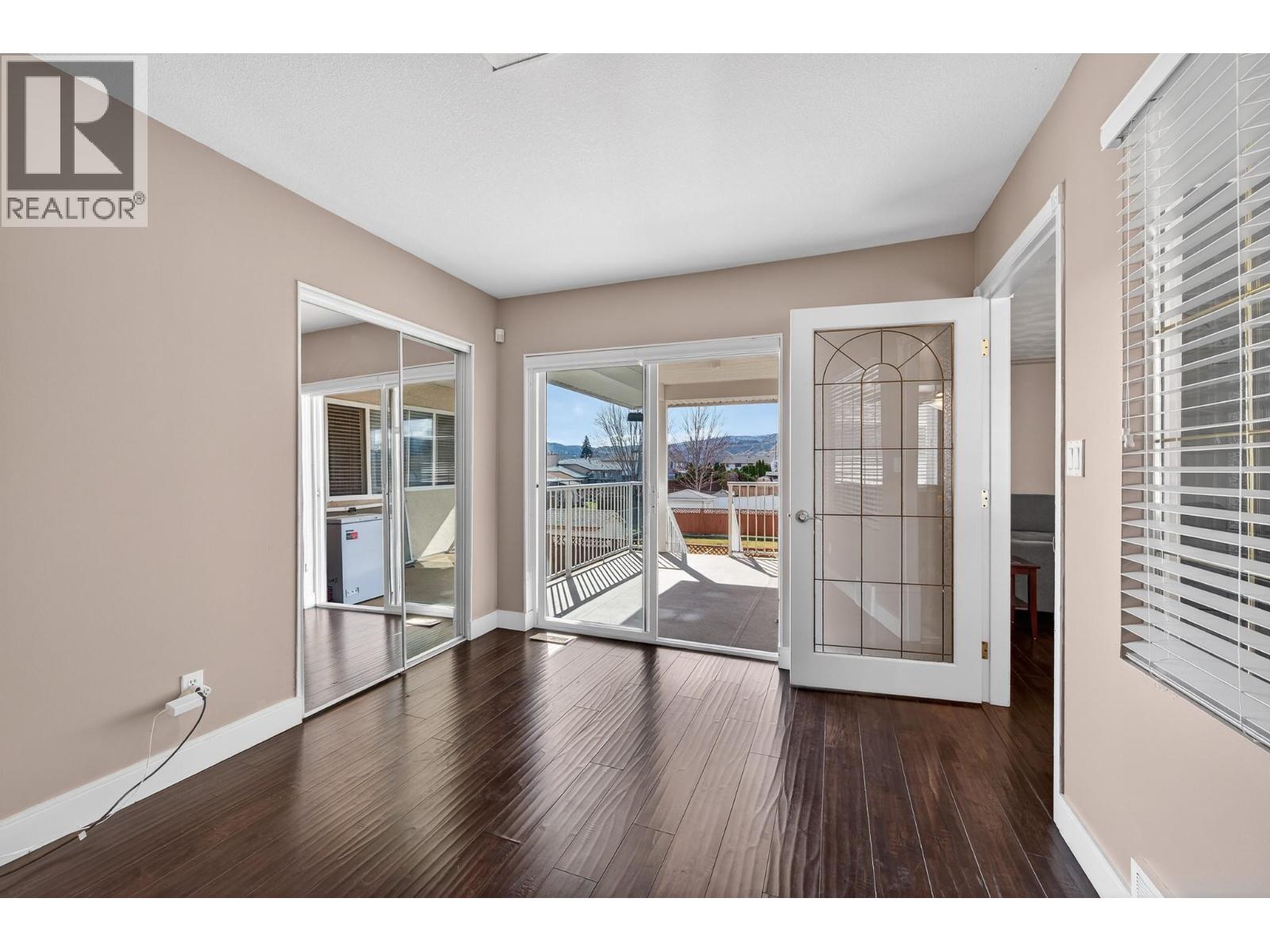  1057 LINCOLN Court, Kamloops