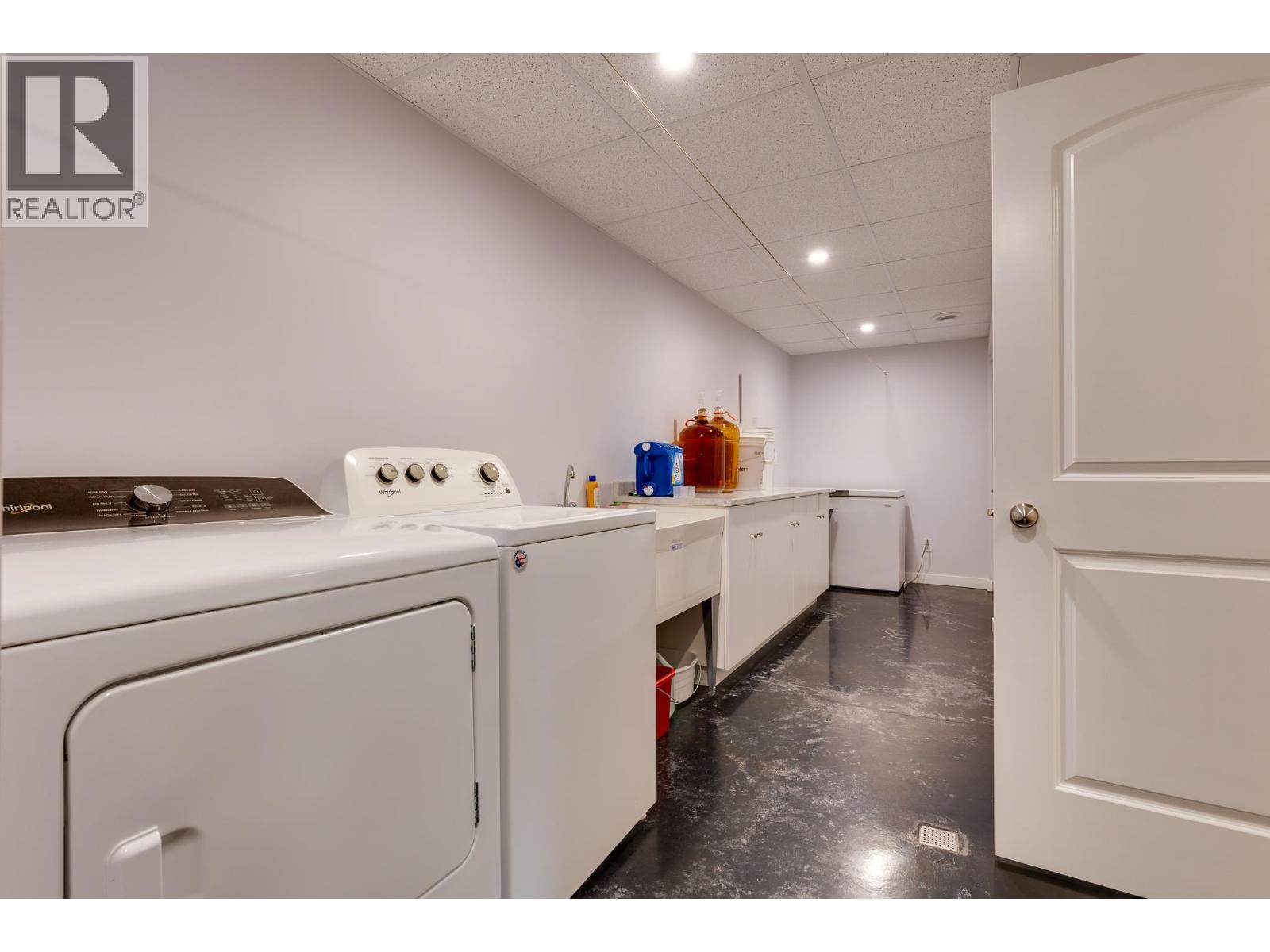 6770 CRANBROOK HILL ROAD - 33