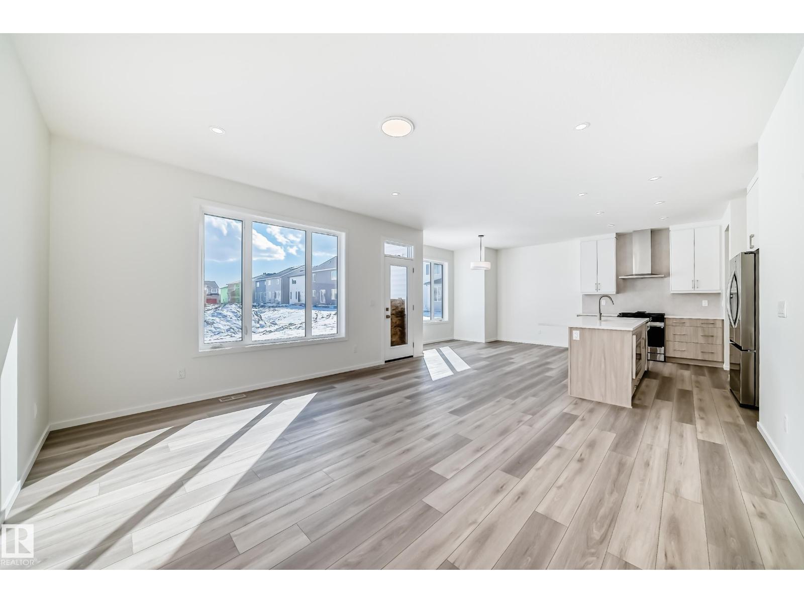 
          20509 16A AV NW
            <br/>
            <span>Edmonton</span>
            , 
            <span>AB</span>
             <span>T6M3E5</span>
         - Photo 24