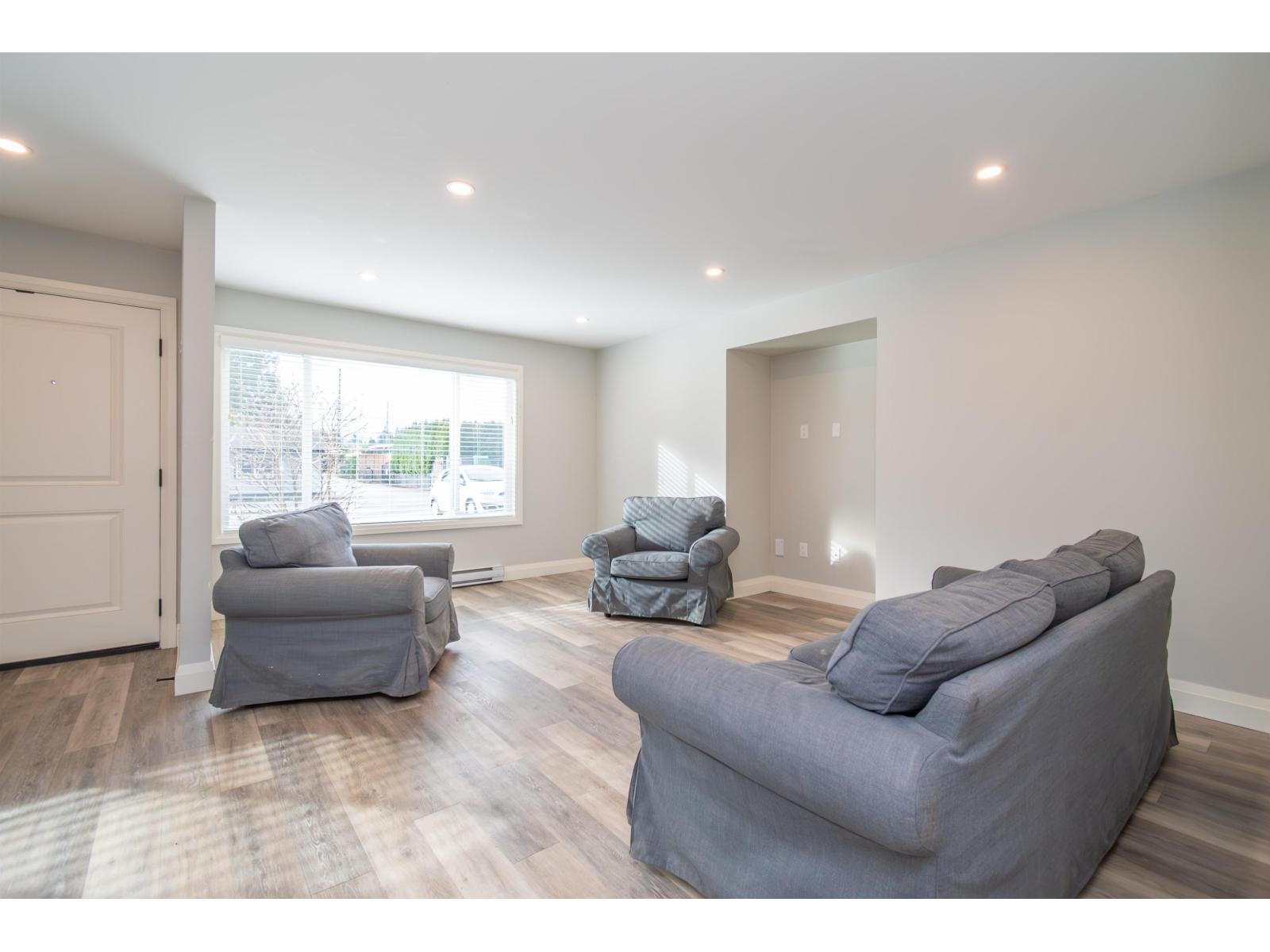 10 45927 LEWIS AVENUE, Chilliwack Proper West, Chilliwack