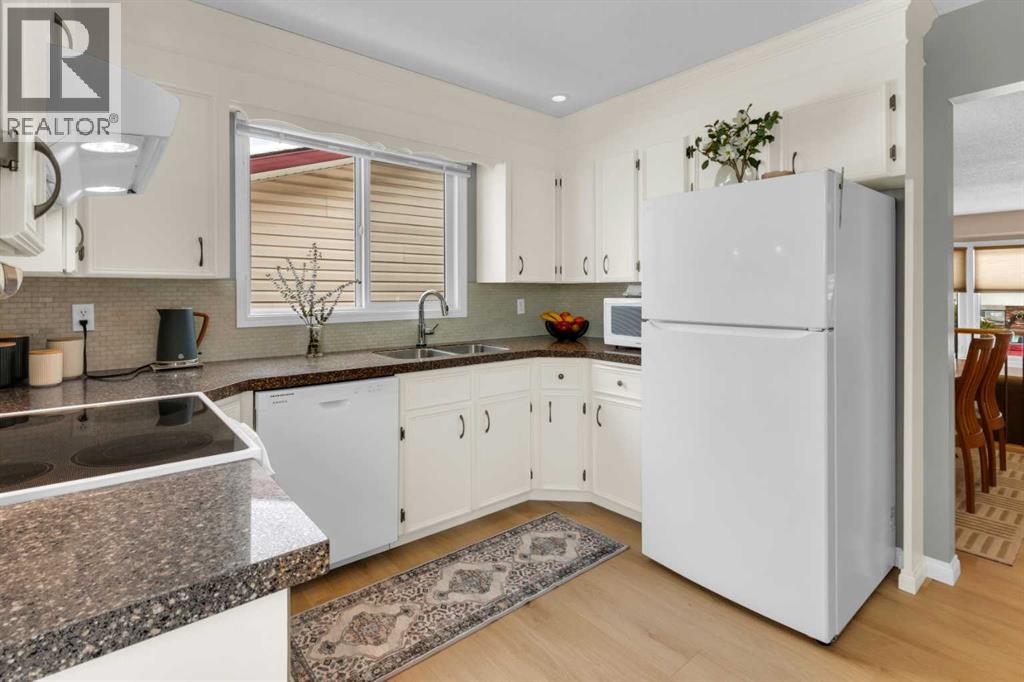 Single Family House Bungalow for Sale in  Rundlehill Road NE Rundle Calgary 