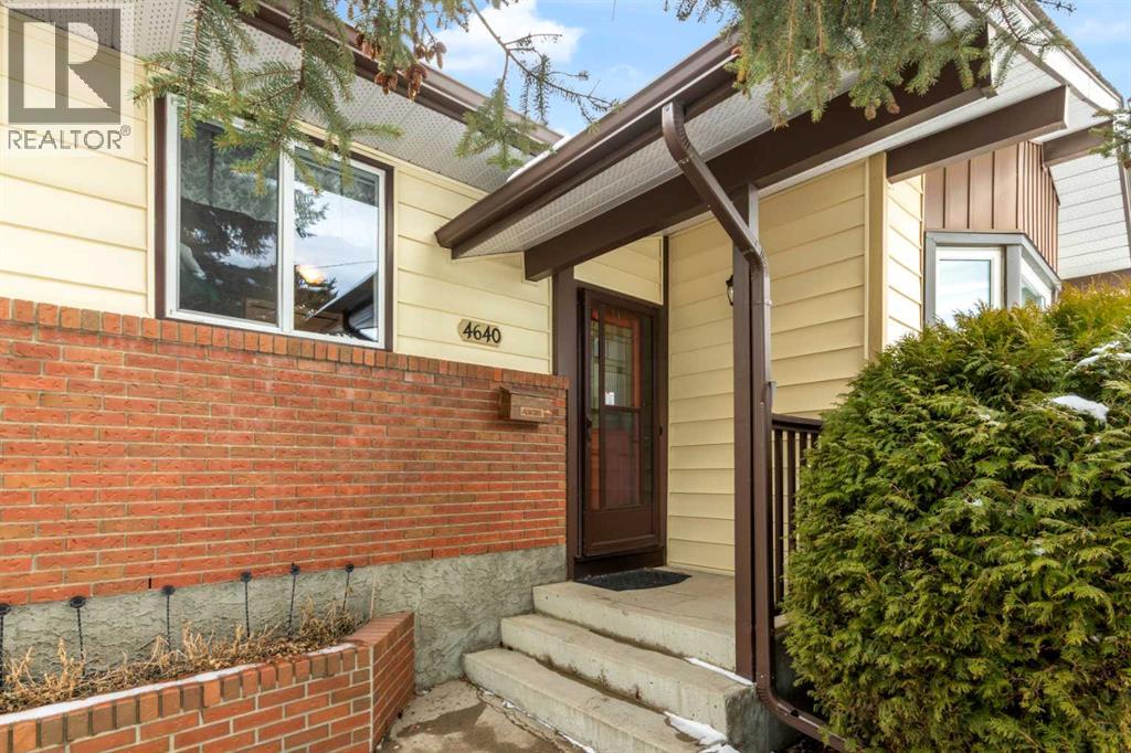 Single Family House Bungalow for Sale in  Rundlehill Road NE Rundle Calgary 