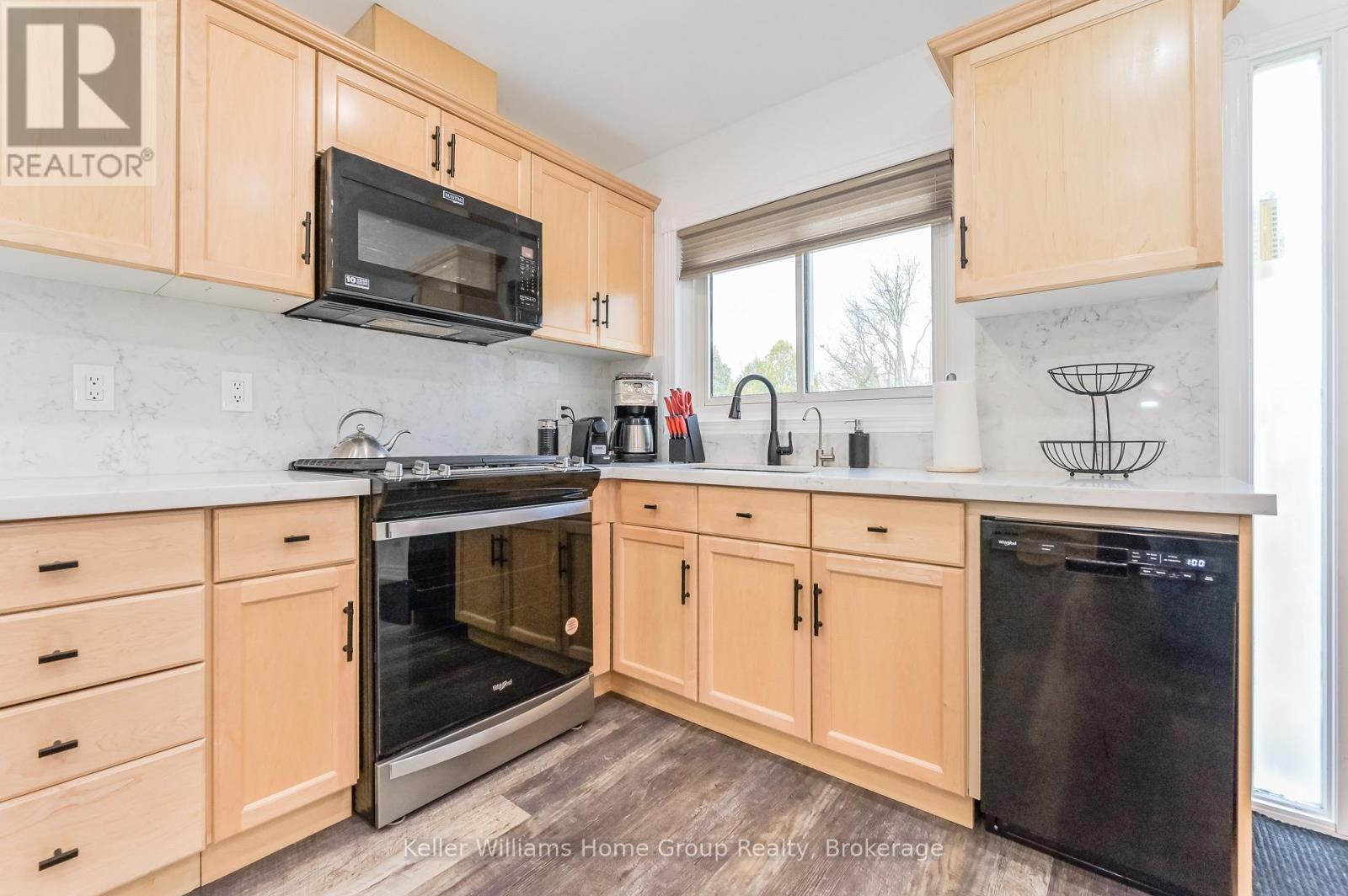 373 WEST ACRES DRIVE - 5