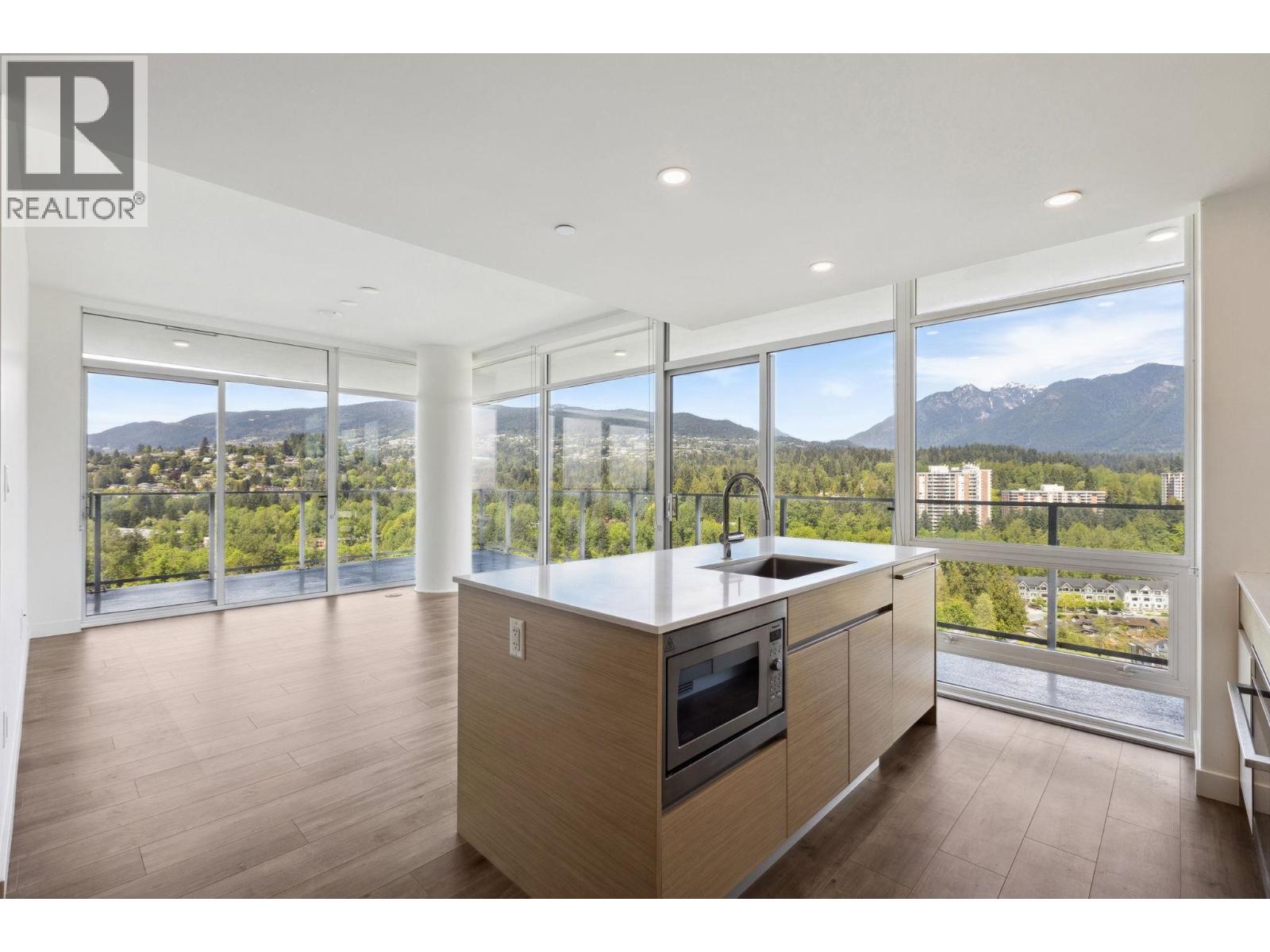 1708 200 KLAHANIE COURT, West Vancouver