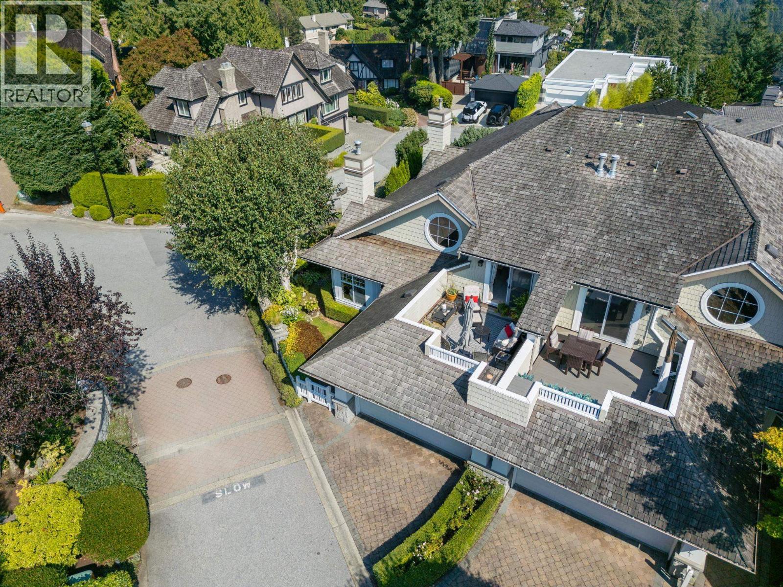 1 5110 ALDERFEILD PLACE, West Vancouver