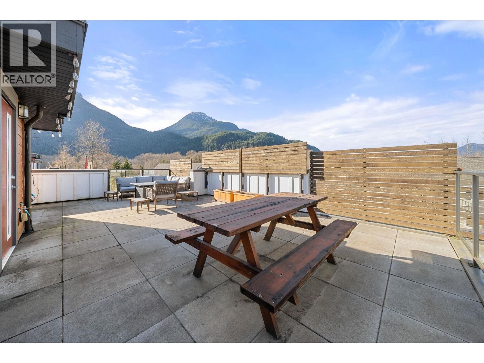 69 39769 GOVERNMENT ROAD, Squamish