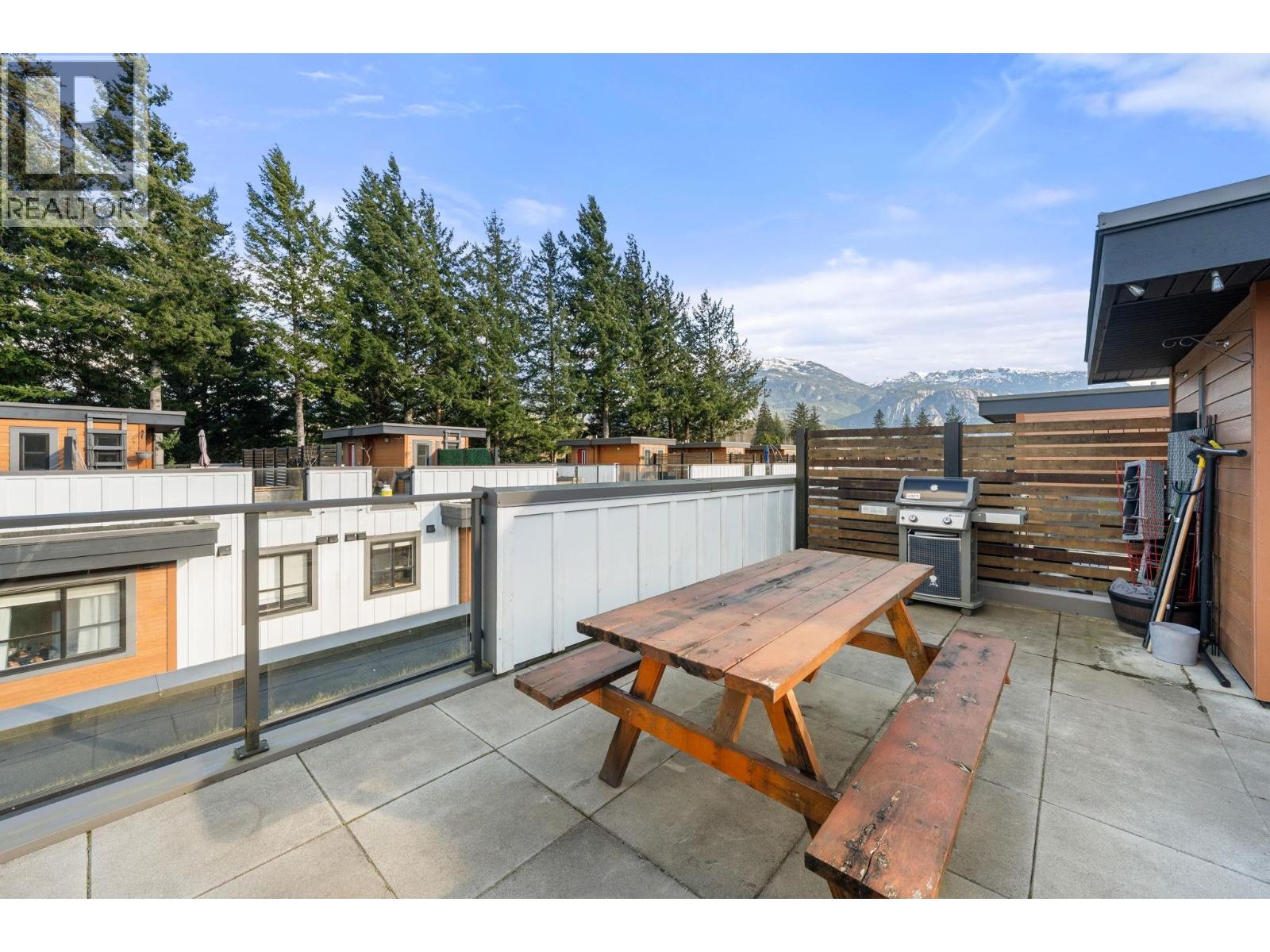 69 39769 GOVERNMENT ROAD, Squamish